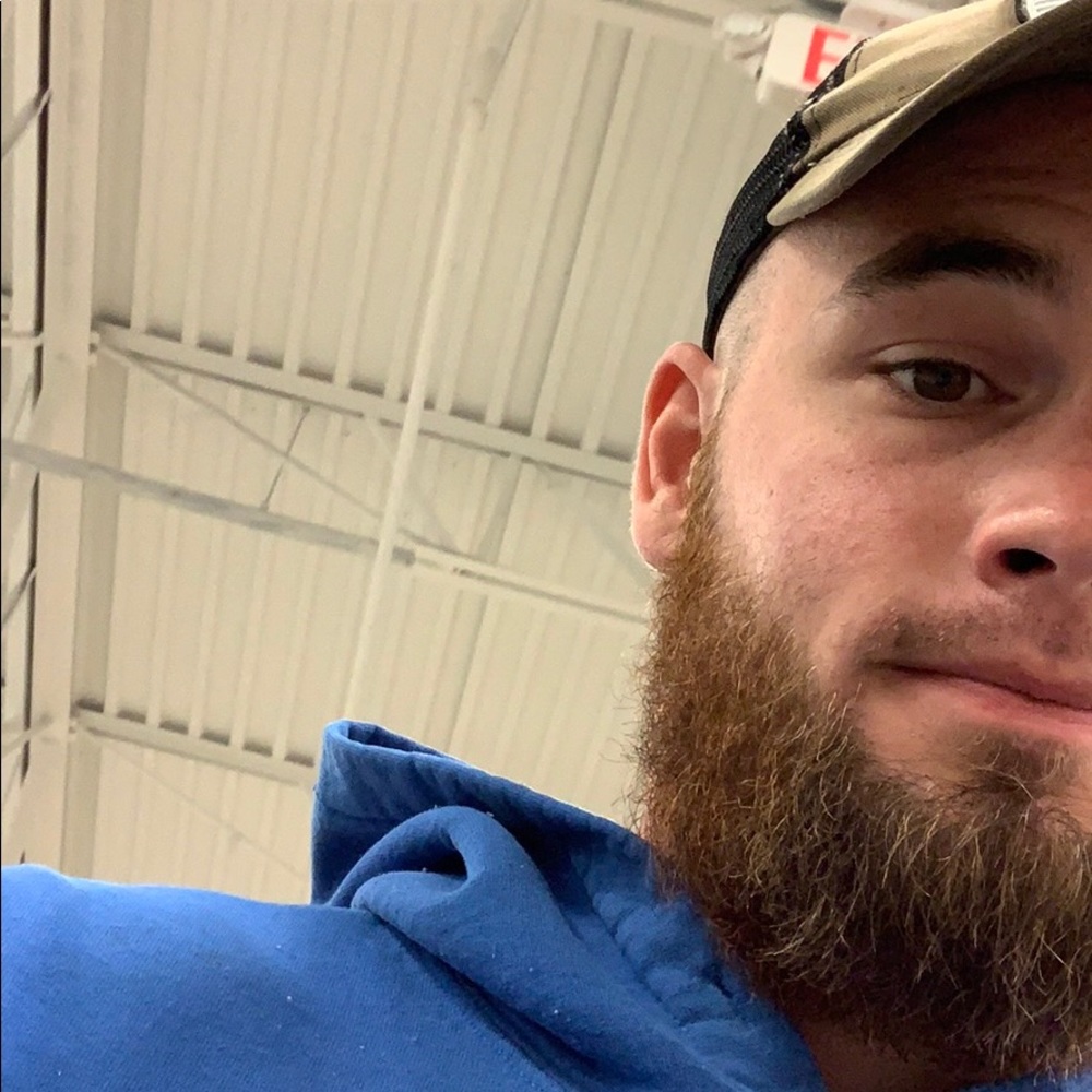 Meet your Posher, Zach